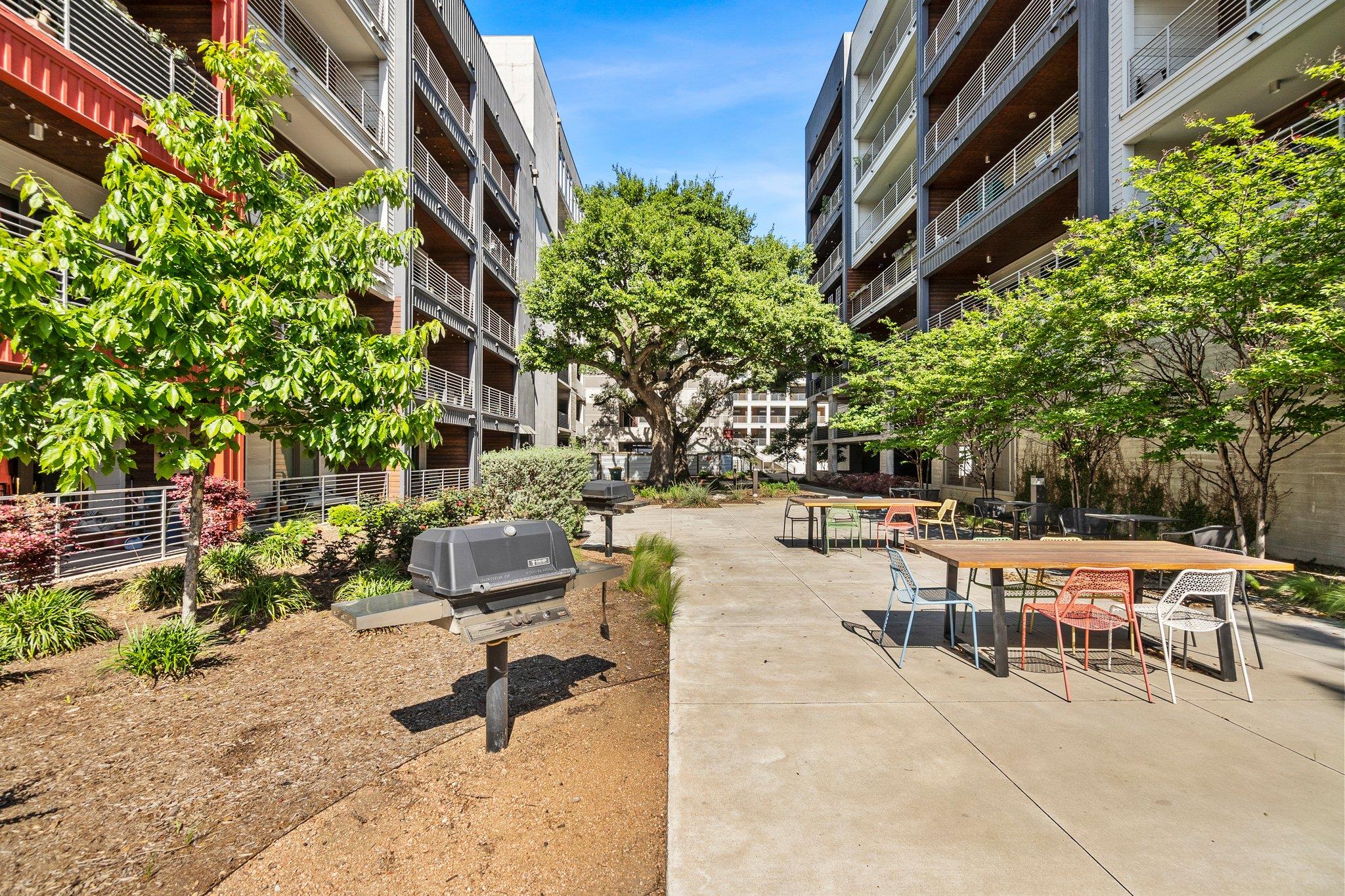 4361 S Congress Ave # 636, Austin, TX 78745