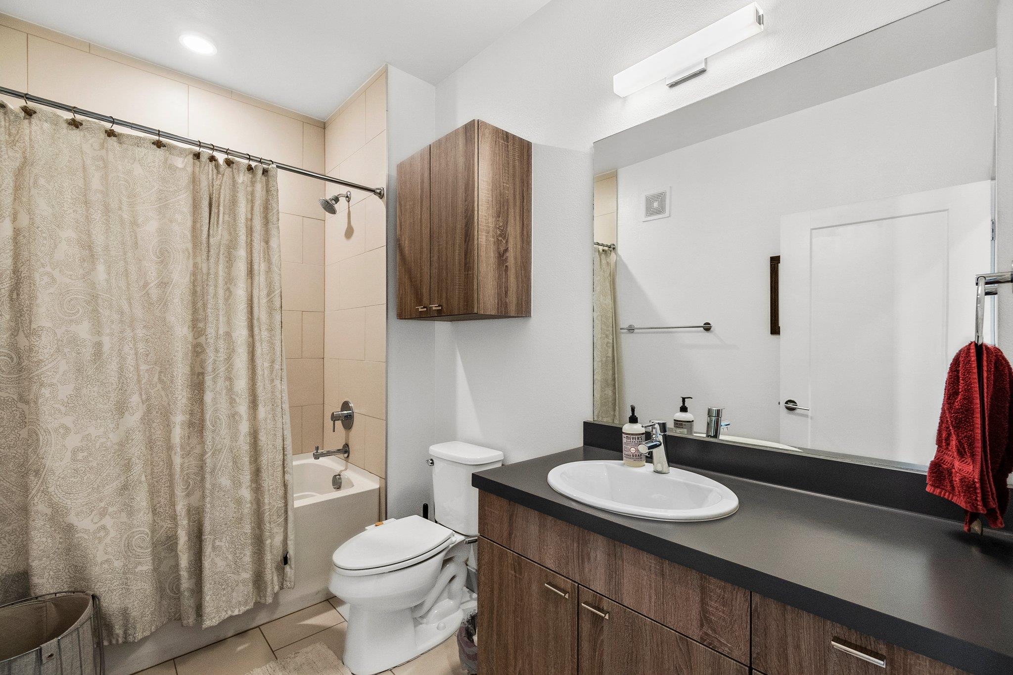 4361 S Congress Ave # 636, Austin, TX 78745