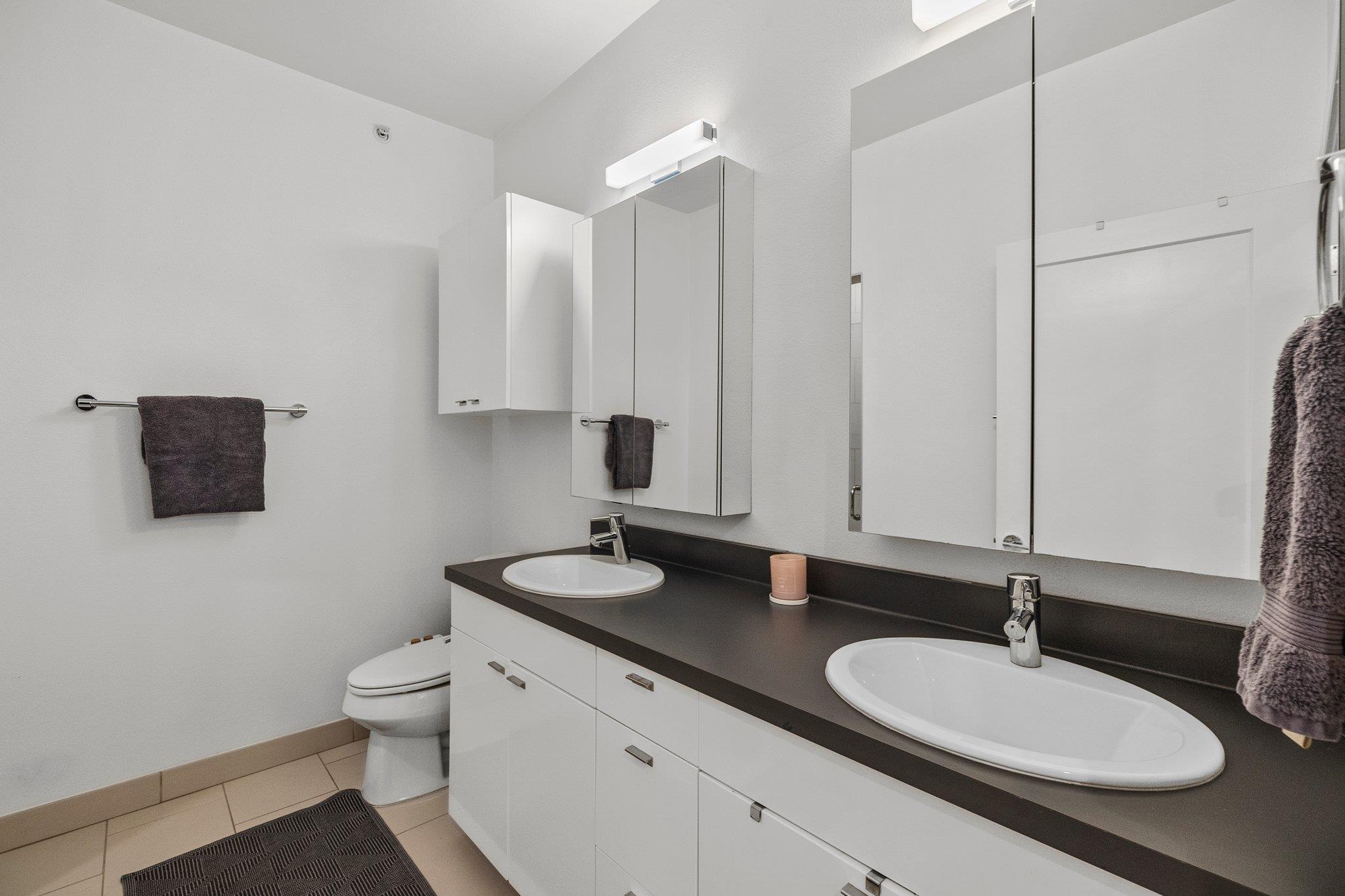 4361 S Congress Ave # 636, Austin, TX 78745