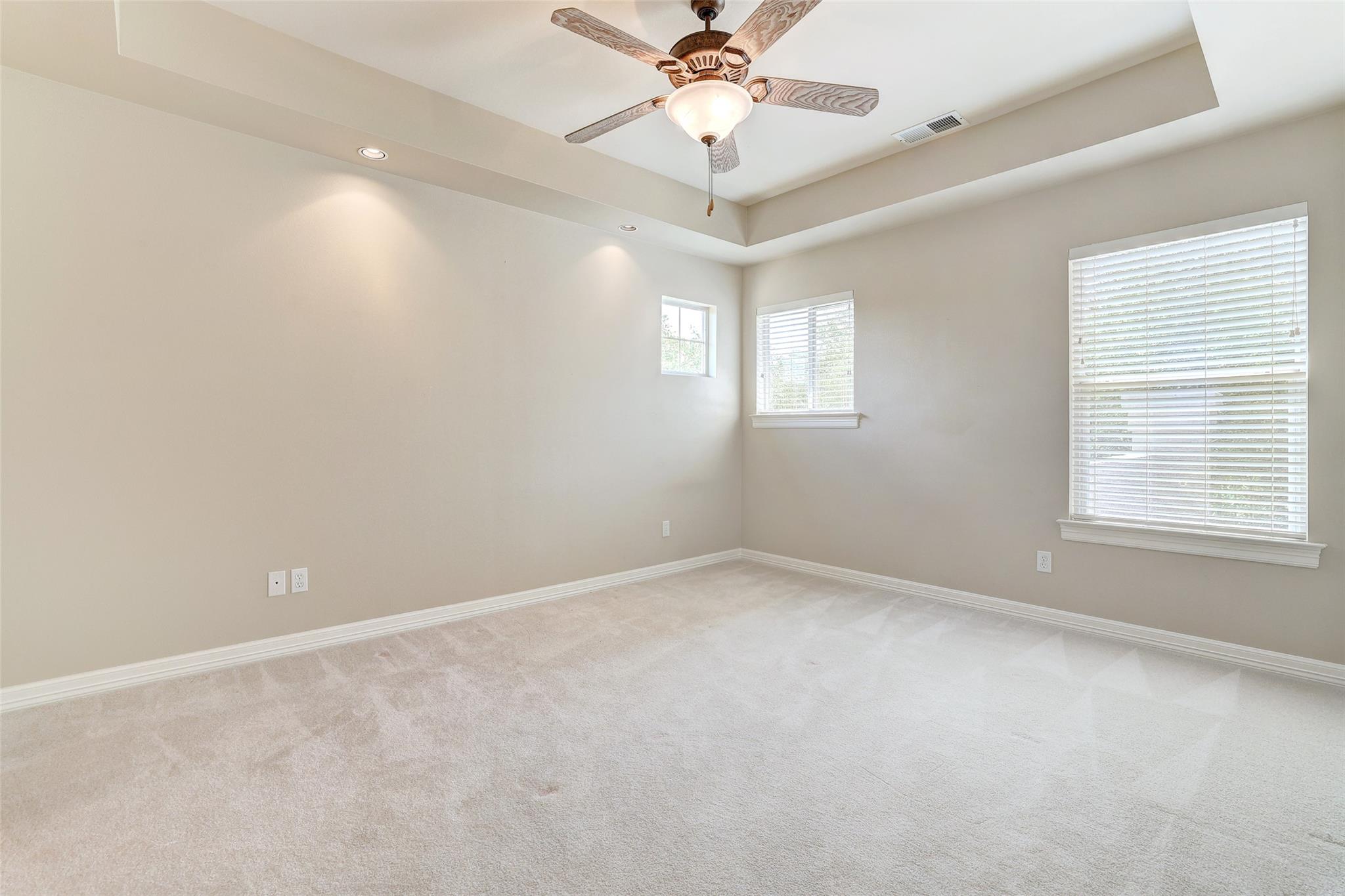 25 Meadows End Dr, Georgetown, TX 78628