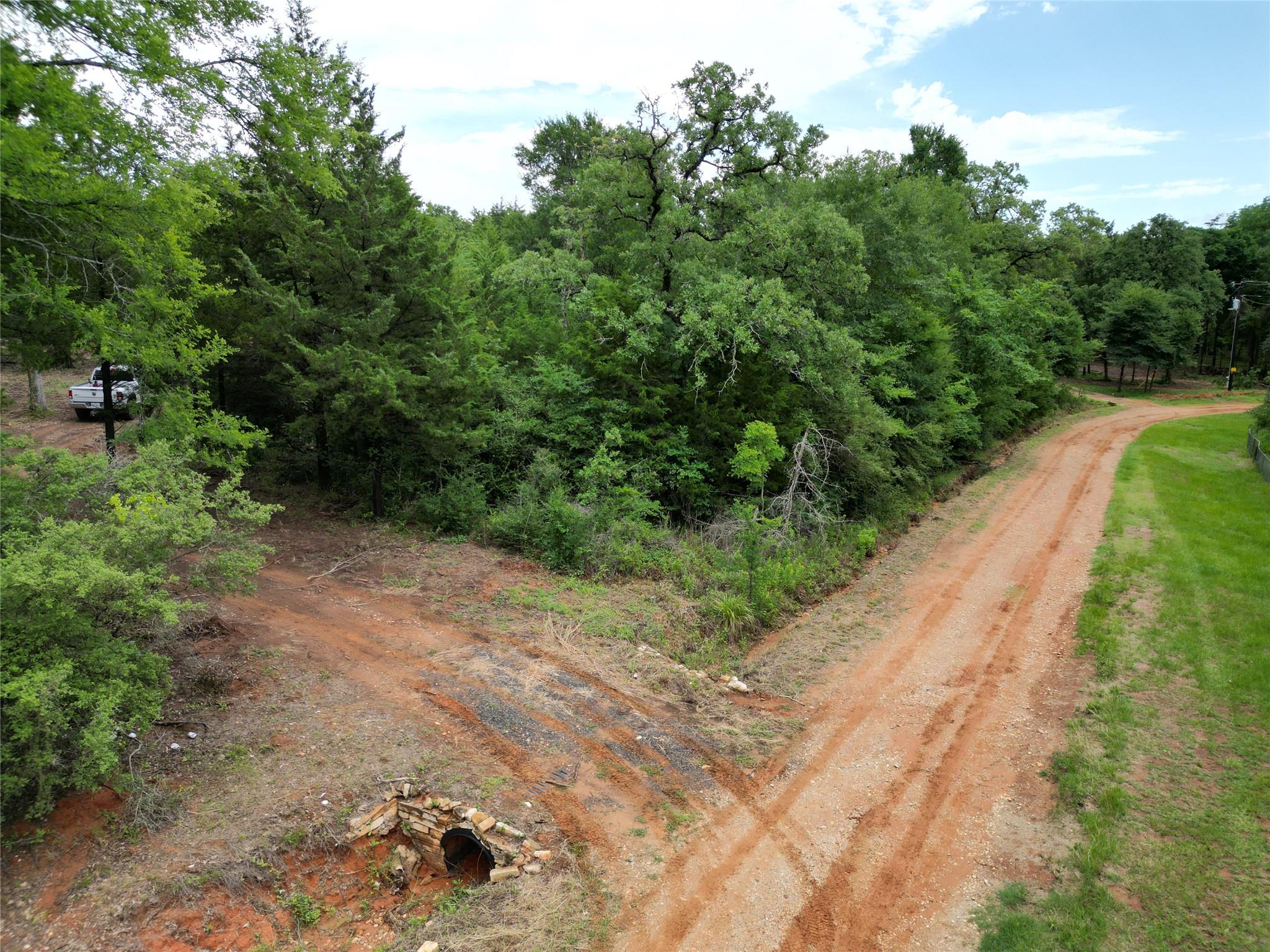 891 Cedar Creek Rd, Caldwell, TX 77836