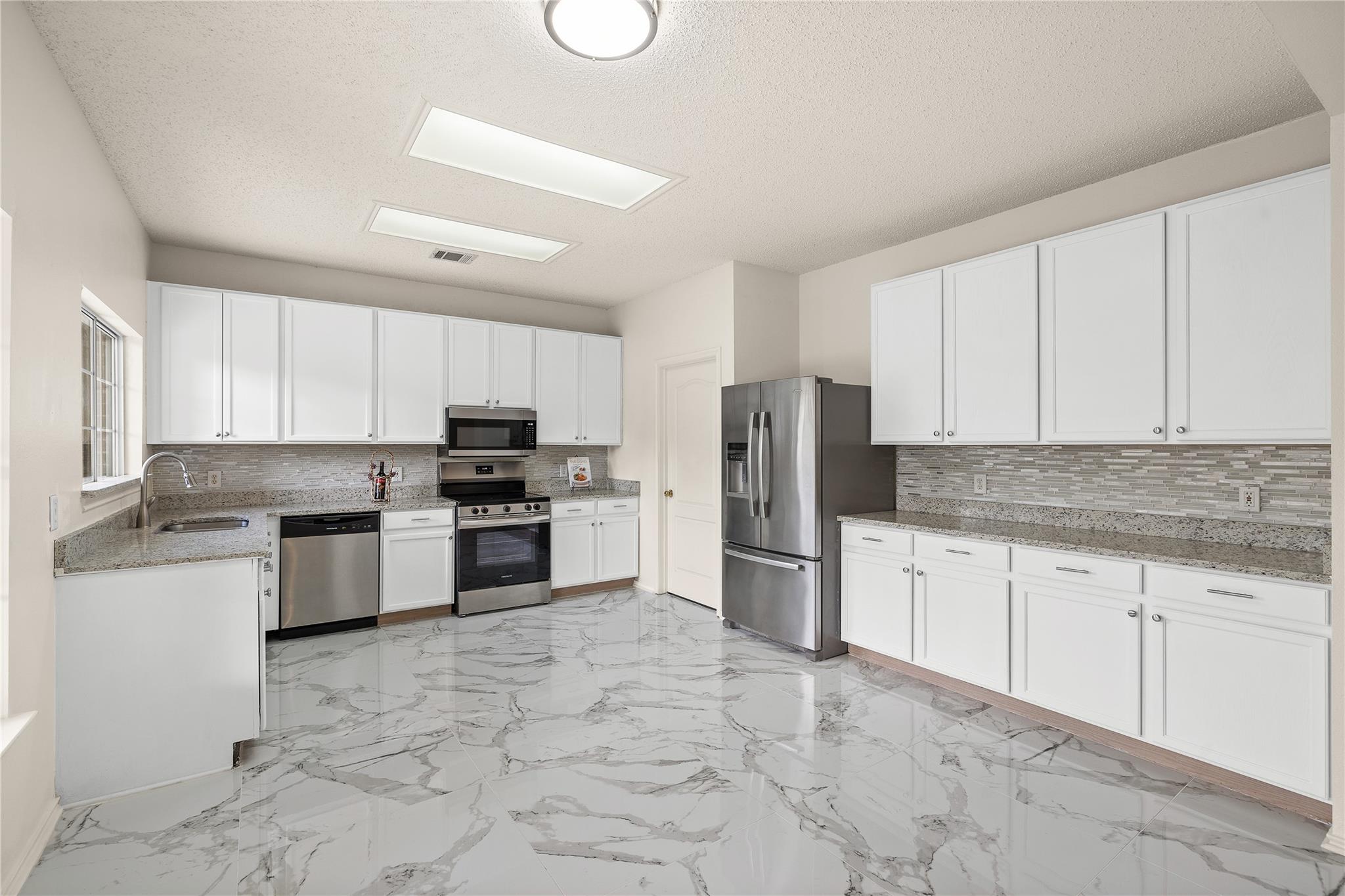 15304 IOLA Cv, Austin, TX 78717