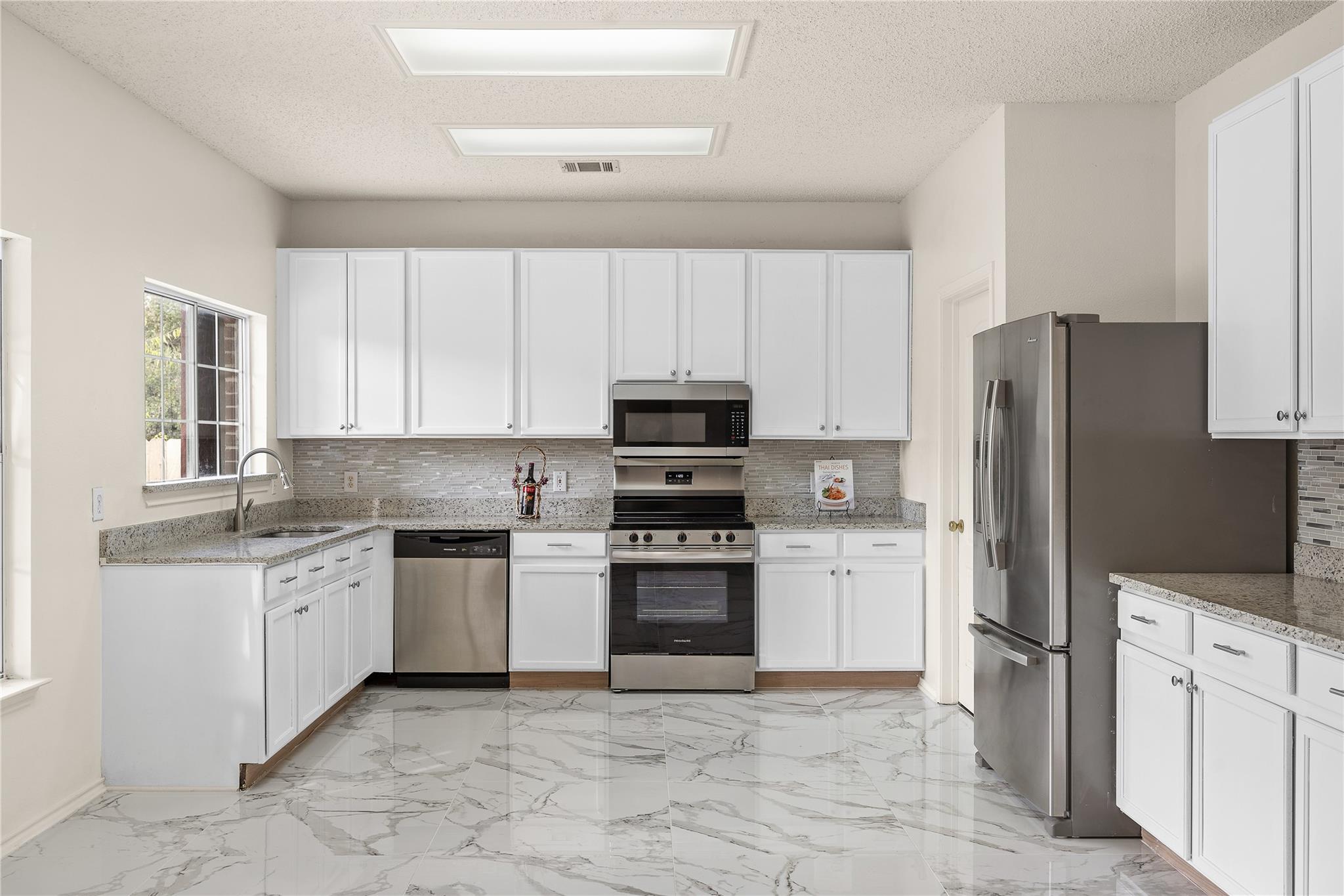 15304 IOLA Cv, Austin, TX 78717