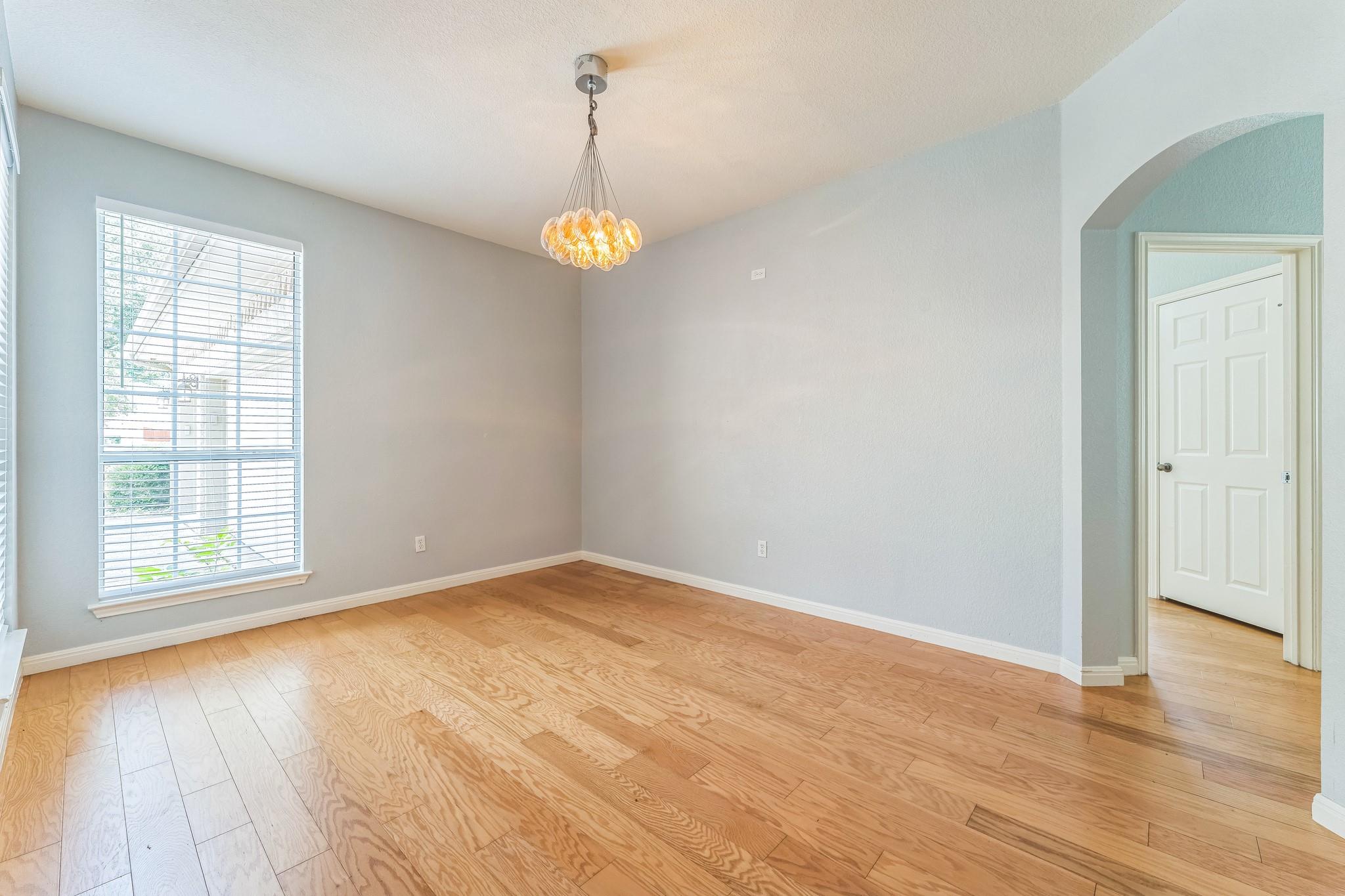 11001 Alison Parke Trl, Austin, TX 78750