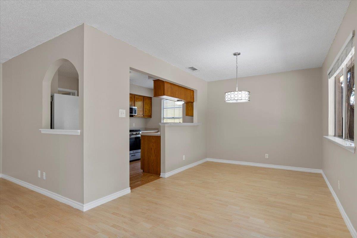 901 Pack Saddle Pass, Round Rock, TX 78681