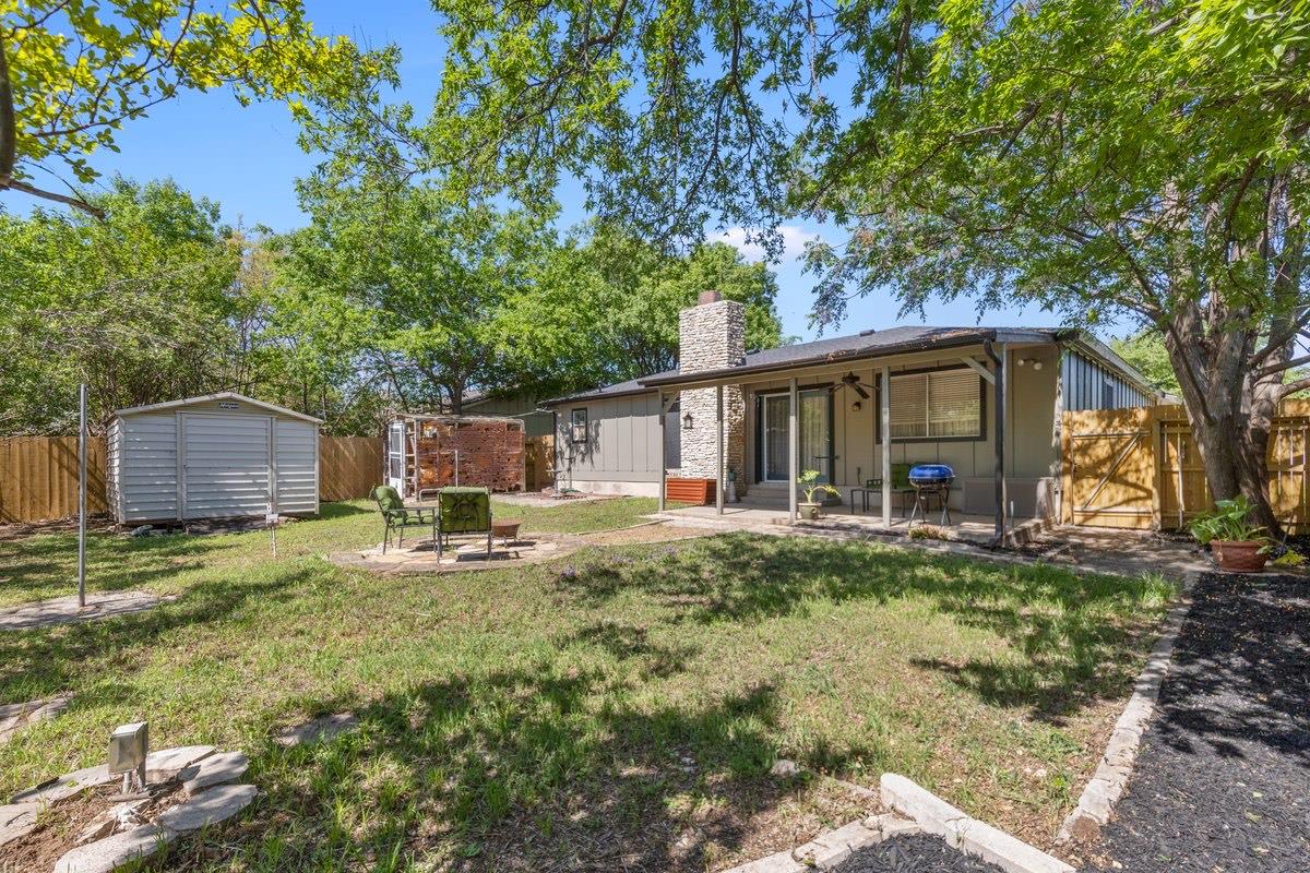 901 Pack Saddle Pass, Round Rock, TX 78681