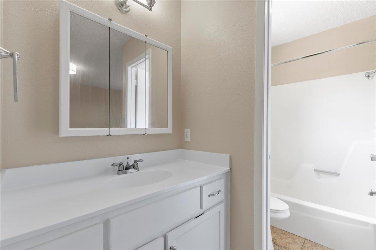 901 Pack Saddle Pass, Round Rock, TX 78681