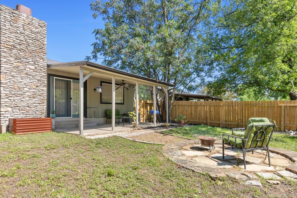 901 Pack Saddle Pass, Round Rock, TX 78681