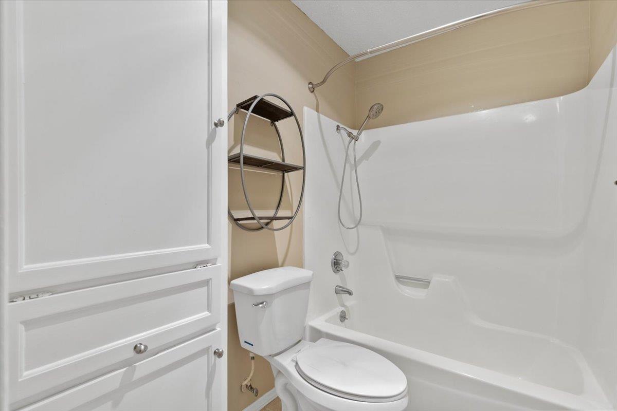 901 Pack Saddle Pass, Round Rock, TX 78681
