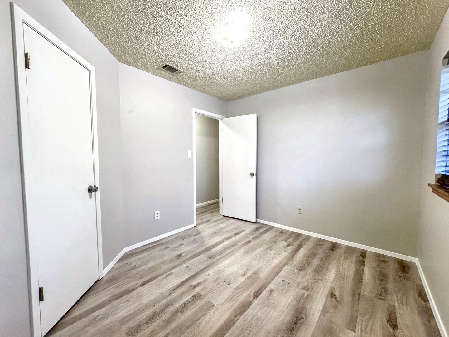 501 Ridge Dr, San Marcos, TX 78666