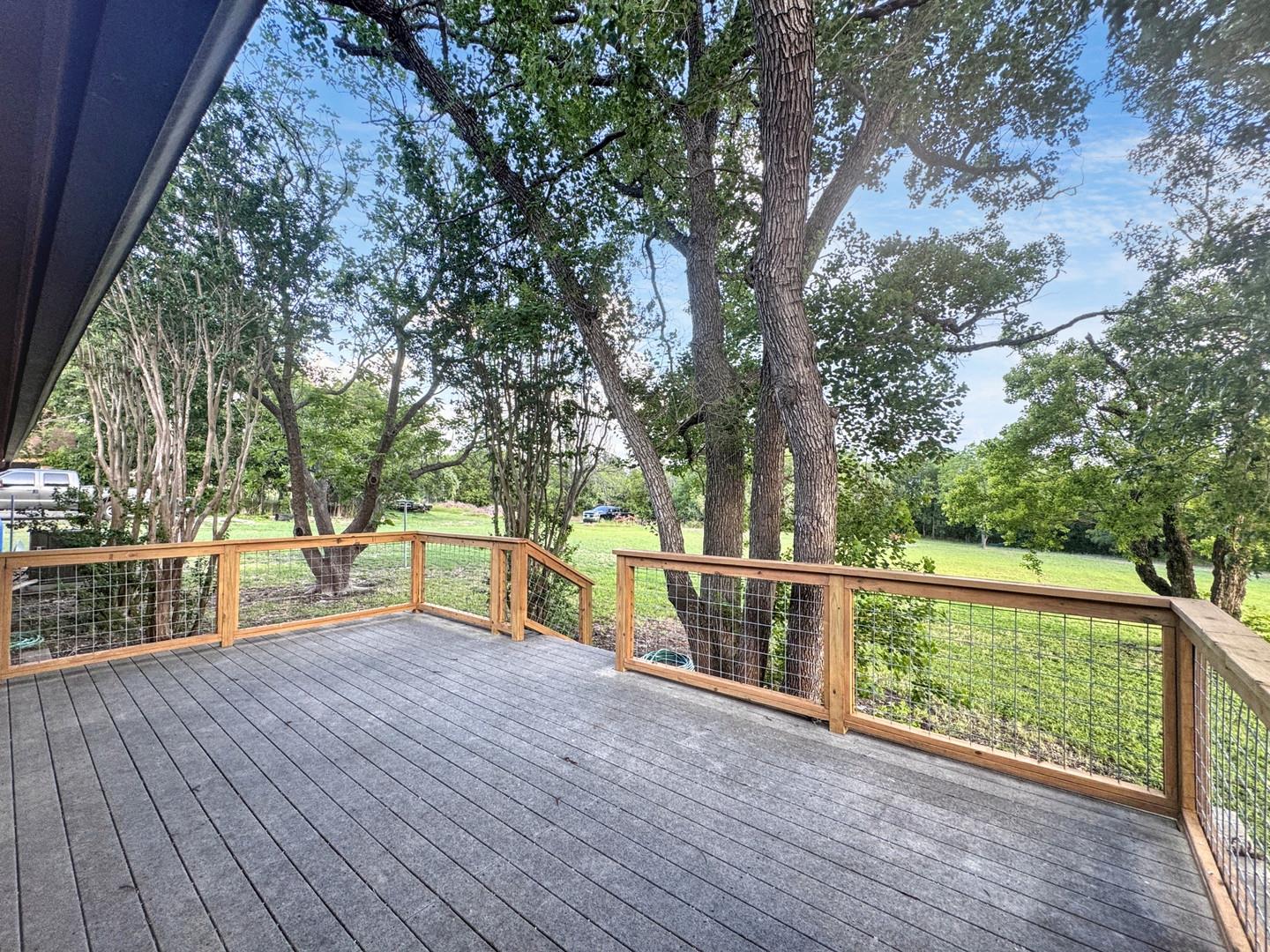 501 Ridge Dr, San Marcos, TX 78666
