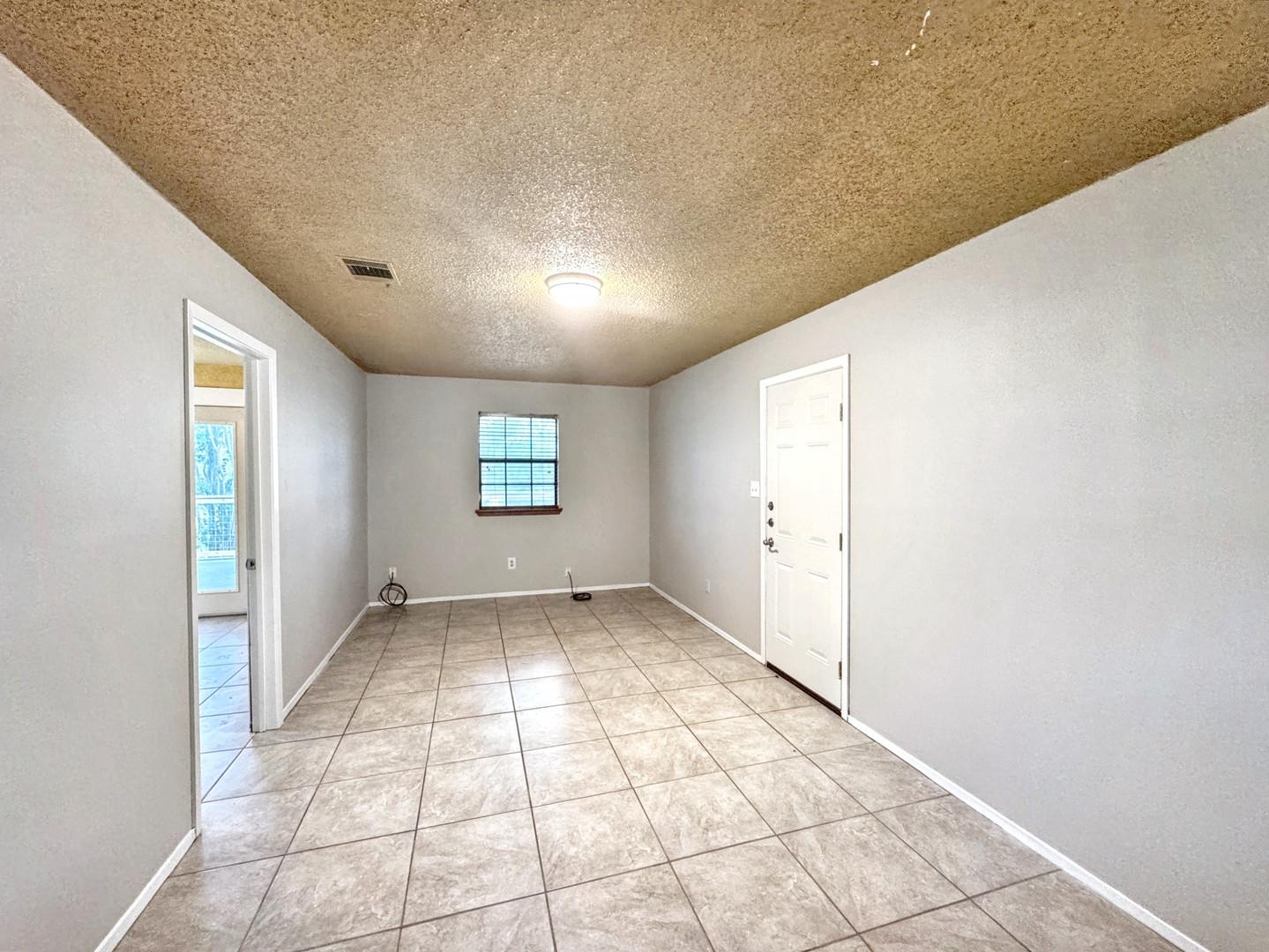 501 Ridge Dr, San Marcos, TX 78666