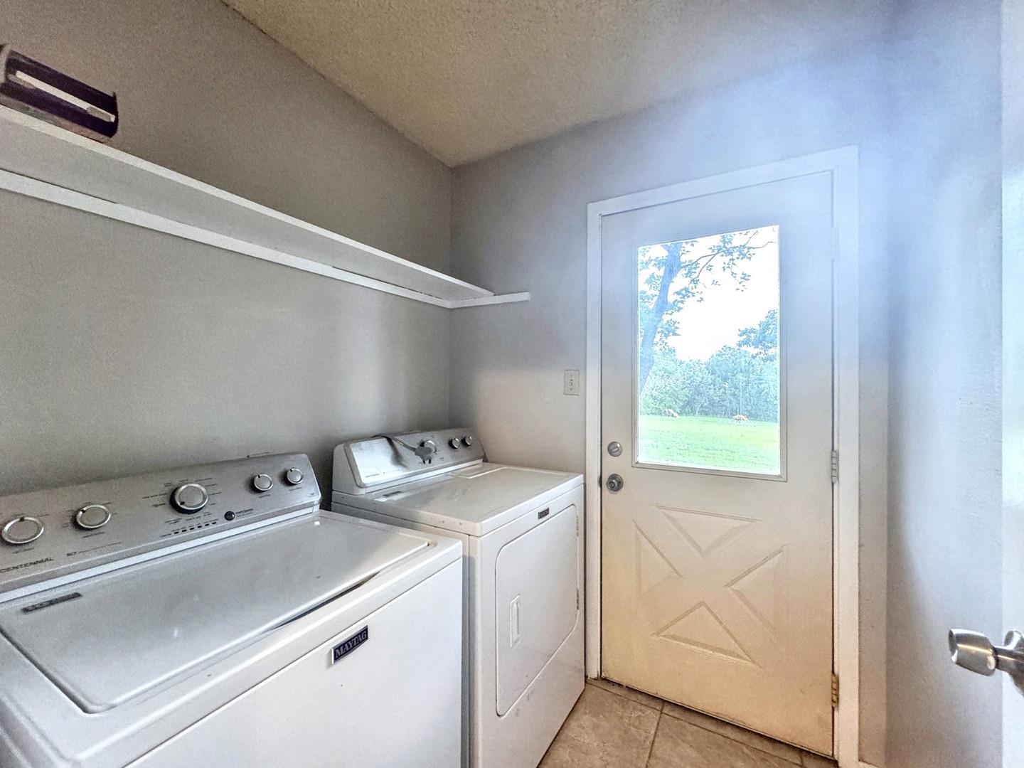 501 Ridge Dr, San Marcos, TX 78666