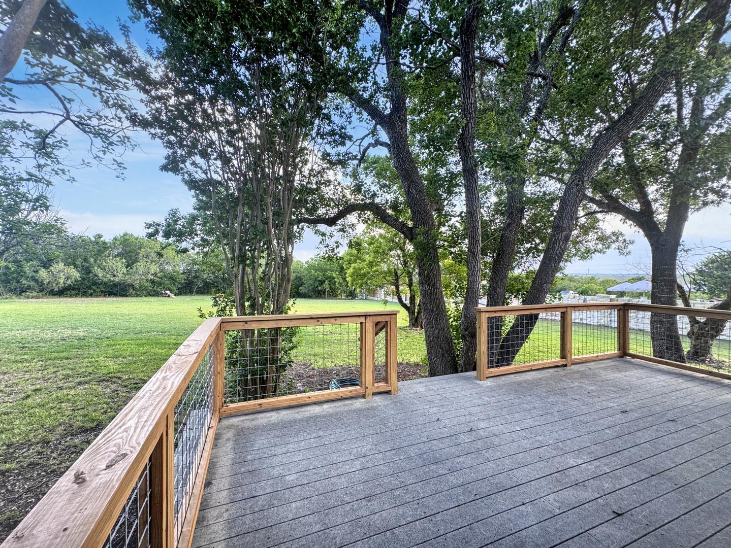501 Ridge Dr, San Marcos, TX 78666