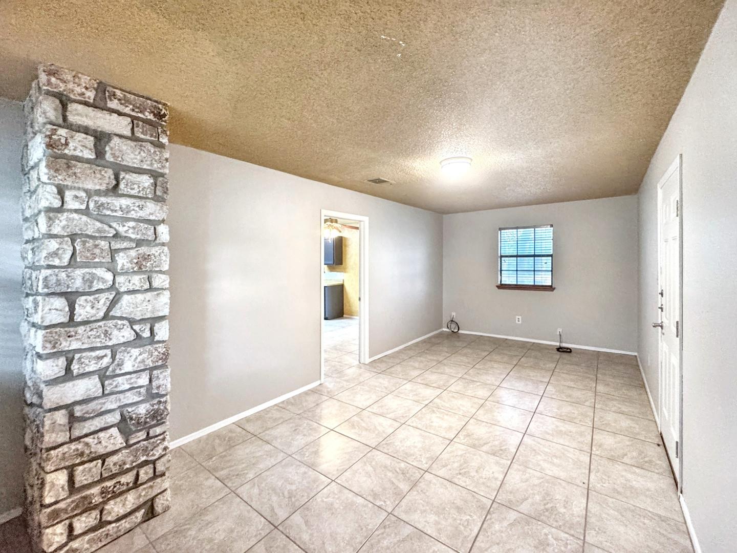 501 Ridge Dr, San Marcos, TX 78666