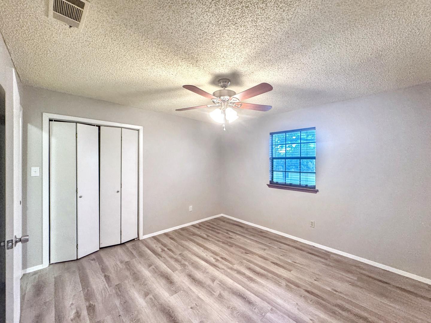 501 Ridge Dr, San Marcos, TX 78666