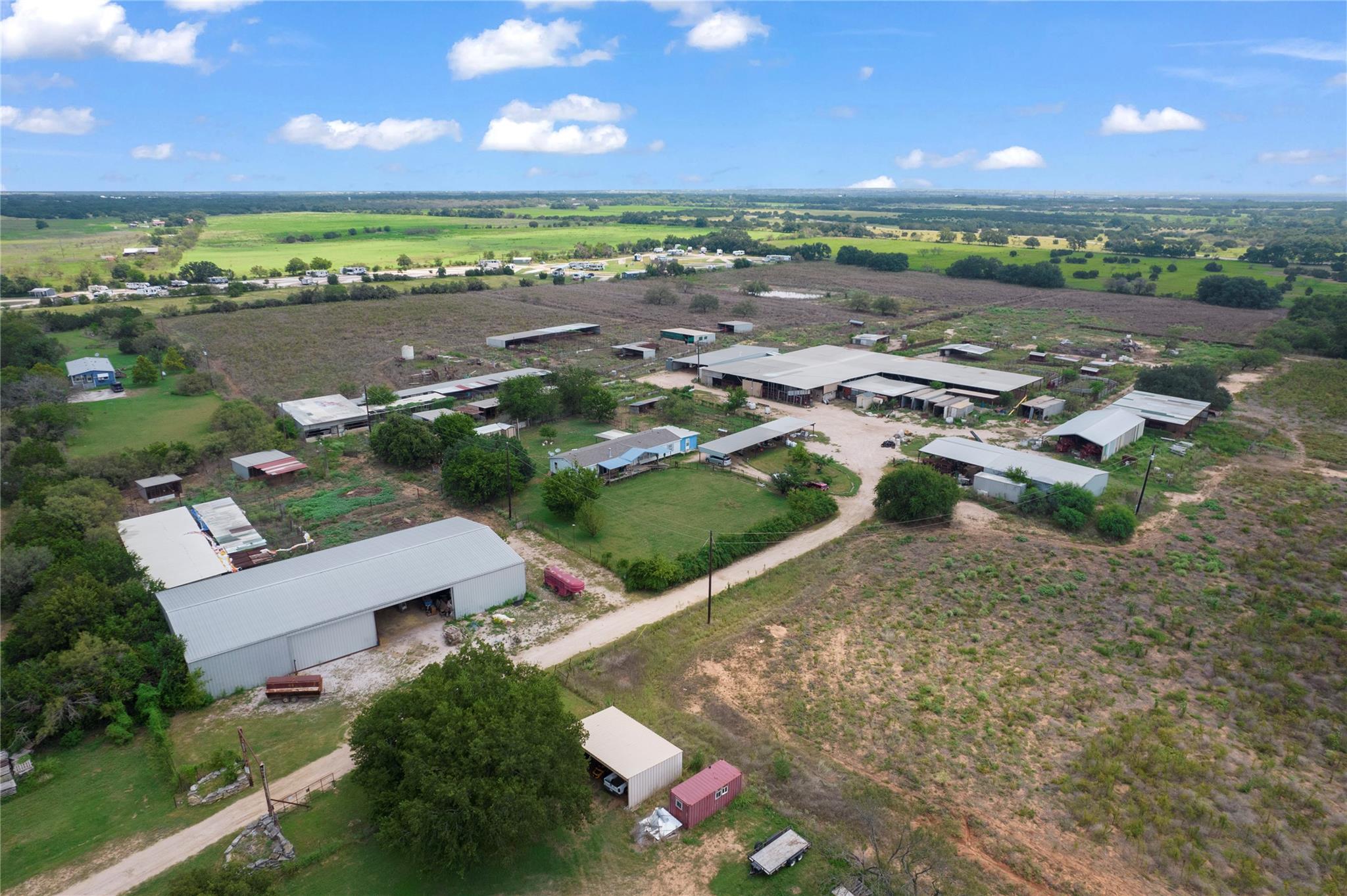 1805 S Fm 1174, Bertram, TX 78605
