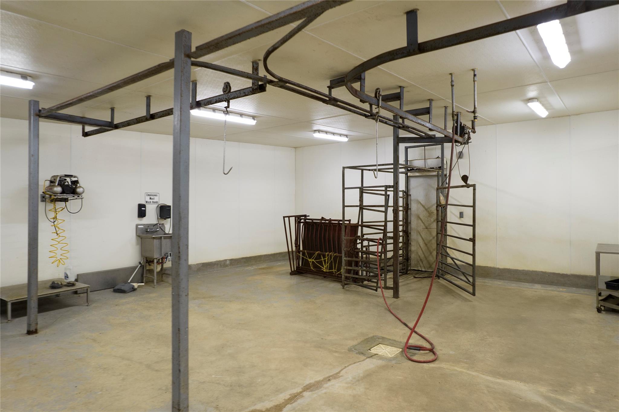 1805 S Fm 1174, Bertram, TX 78605