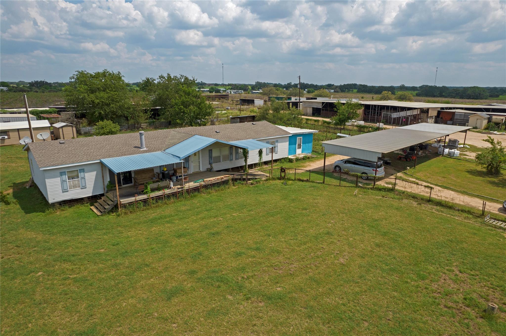 1805 S Fm 1174, Bertram, TX 78605
