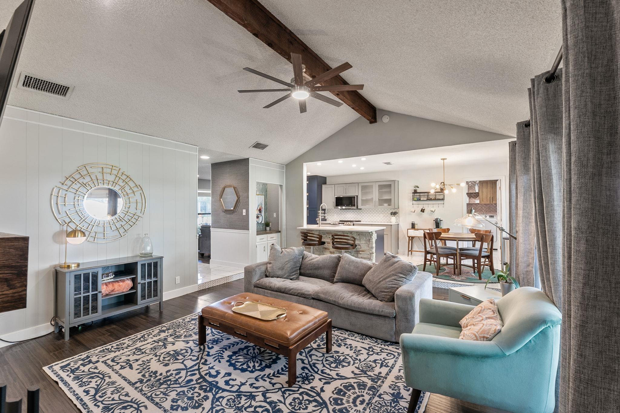 9404 Sherbrooke St, Austin, TX 78729