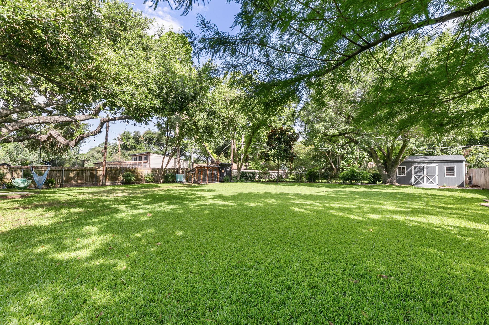 9404 Sherbrooke St, Austin, TX 78729