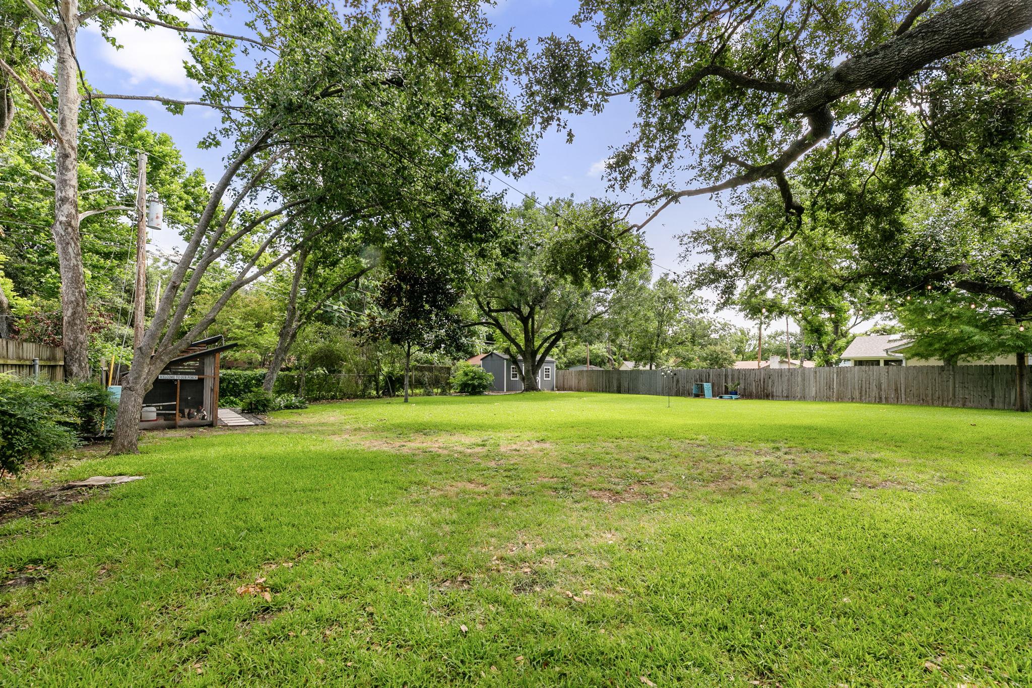 9404 Sherbrooke St, Austin, TX 78729