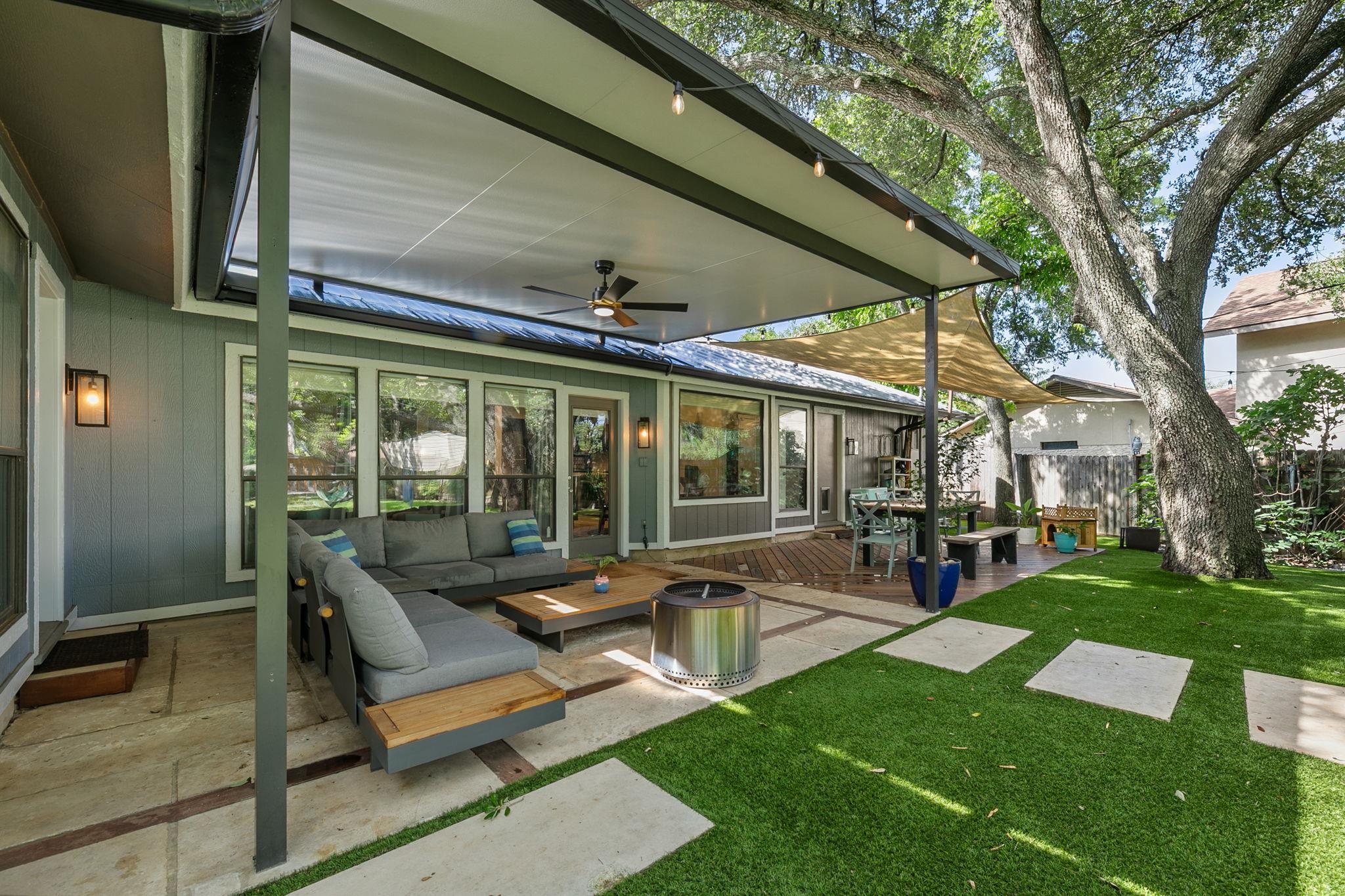 9404 Sherbrooke St, Austin, TX 78729