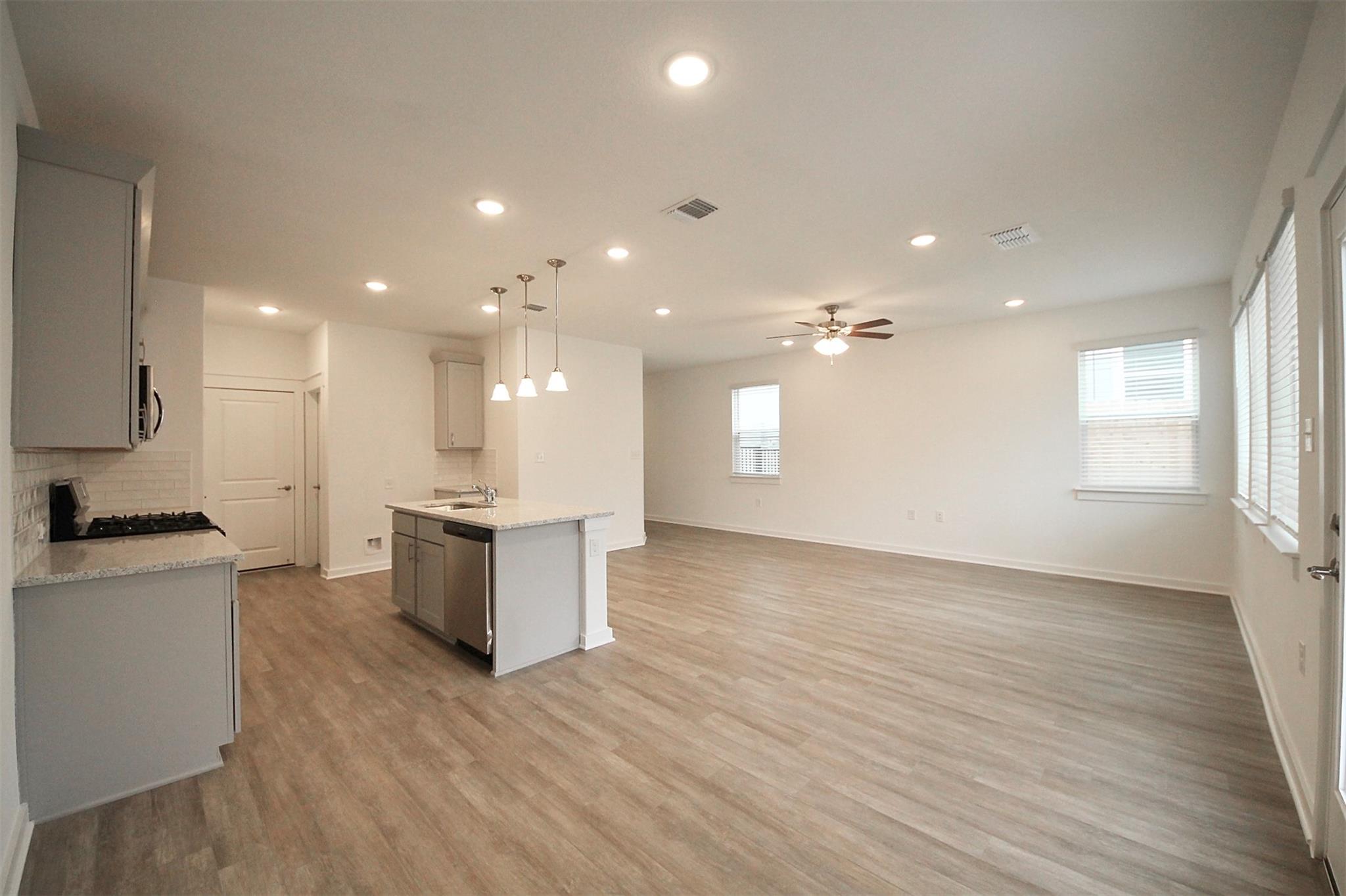 15236A Sweet Mimosa Dr, Del Valle, TX 78617