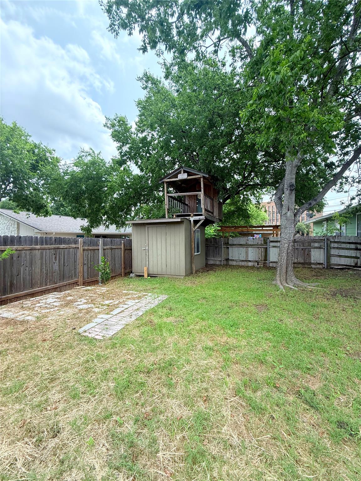 7707 Eastcrest Dr, Austin, TX 78752