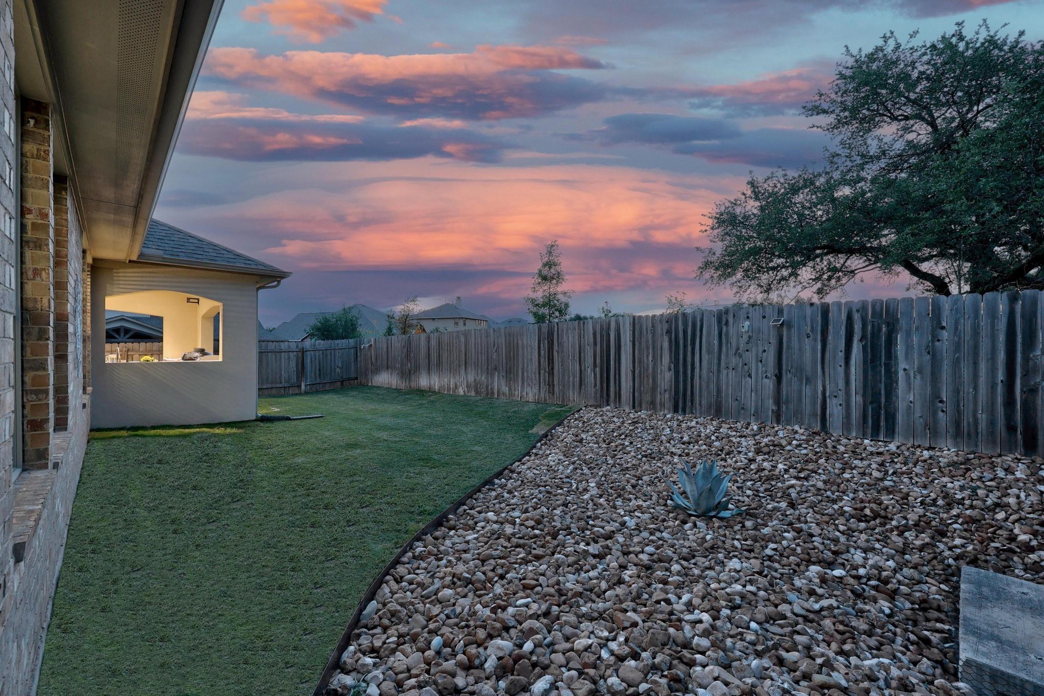 509 Fair Oaks Dr, Georgetown, TX 78628