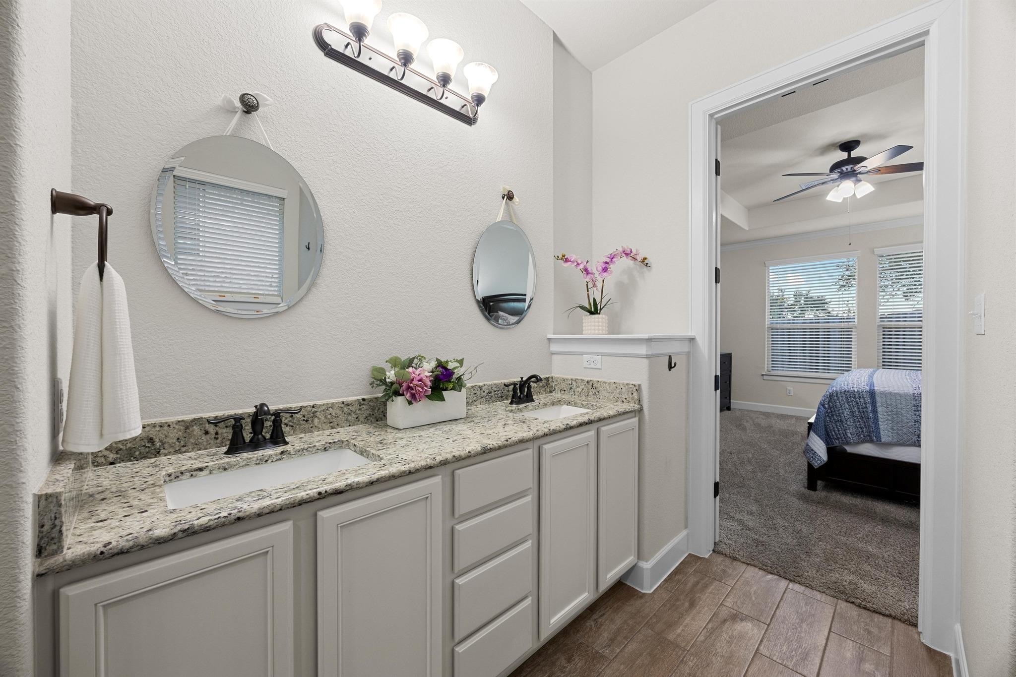 509 Fair Oaks Dr, Georgetown, TX 78628