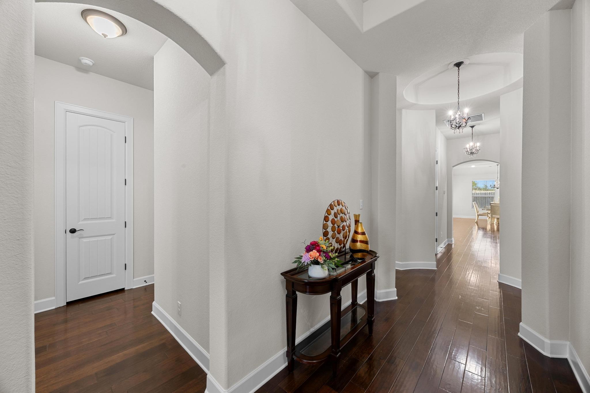 509 Fair Oaks Dr, Georgetown, TX 78628