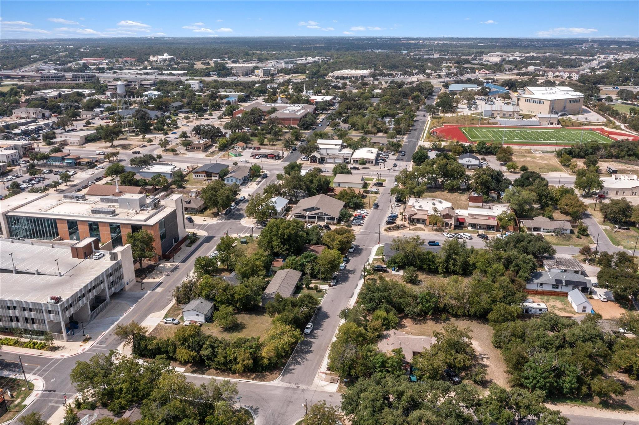 203 E Anderson Ave, Round Rock, TX 78664