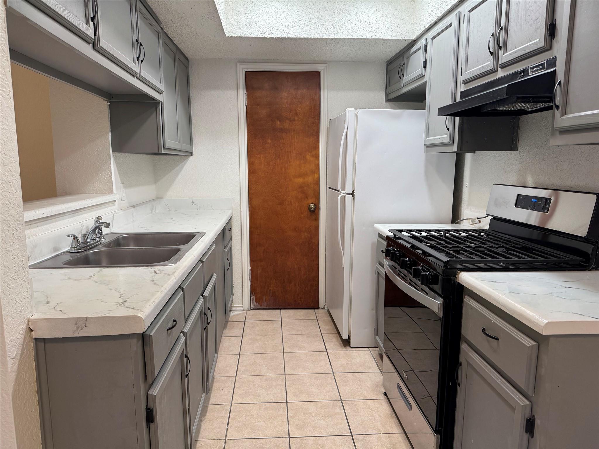 12308 #B Los Indios Trl, Austin, TX 78729