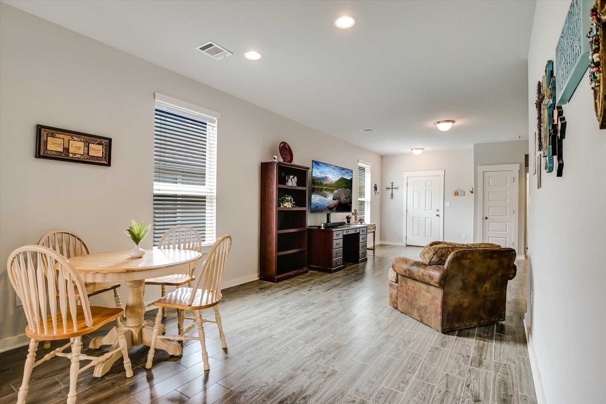132 Ancellotta Way, Leander, TX 78641