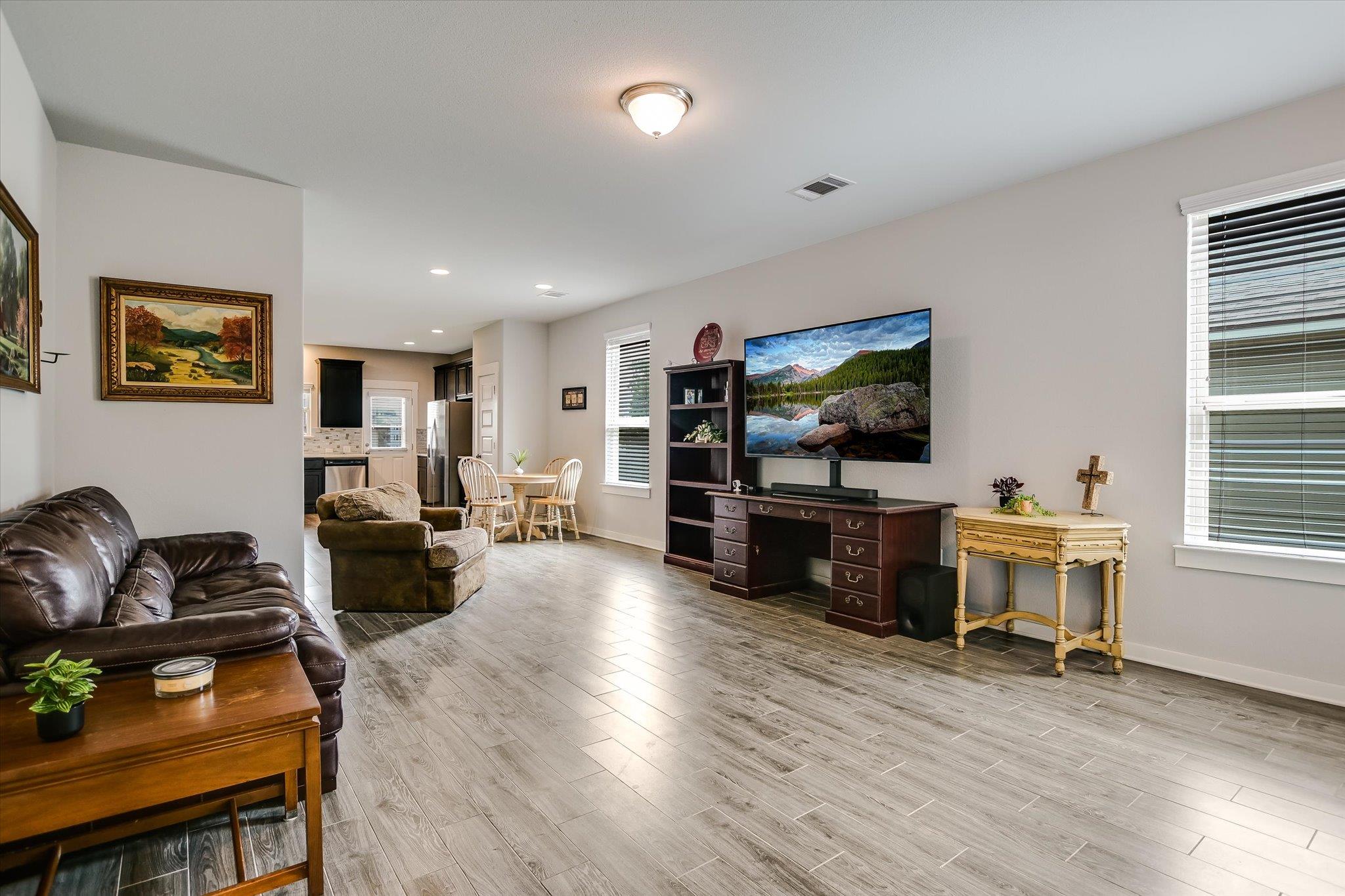 132 Ancellotta Way, Leander, TX 78641
