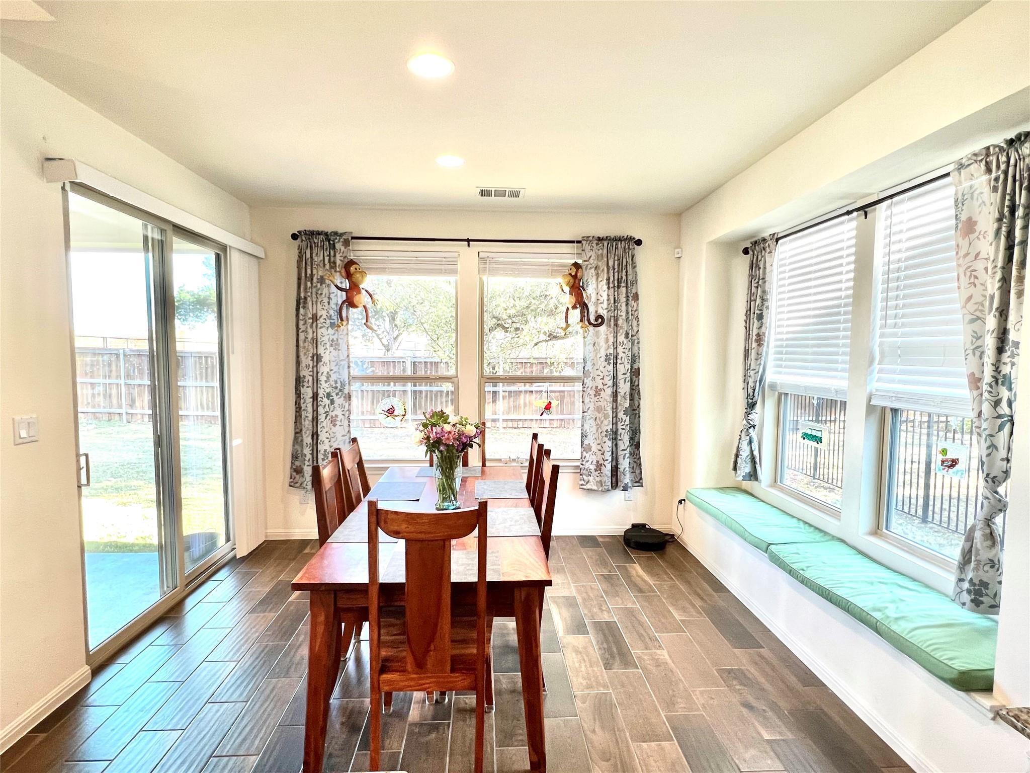 1024 Almeria Bend, Leander, TX 78641