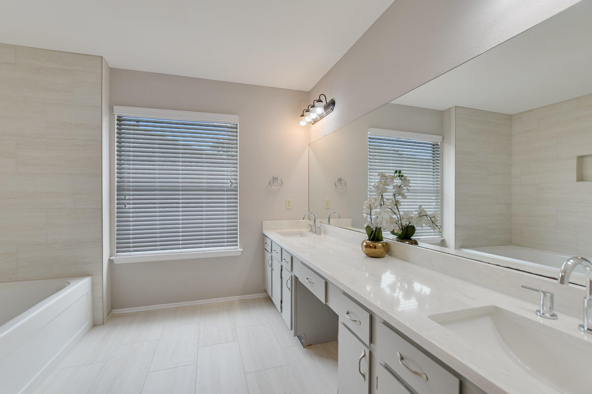 1708 Lion Heart Dr, Cedar Park, TX 78613