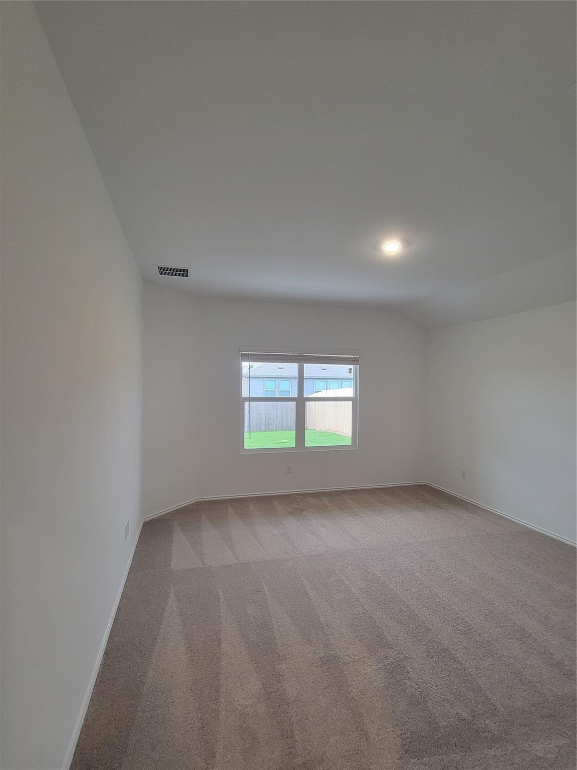 502 Arnage Dr, Hutto, TX 78634