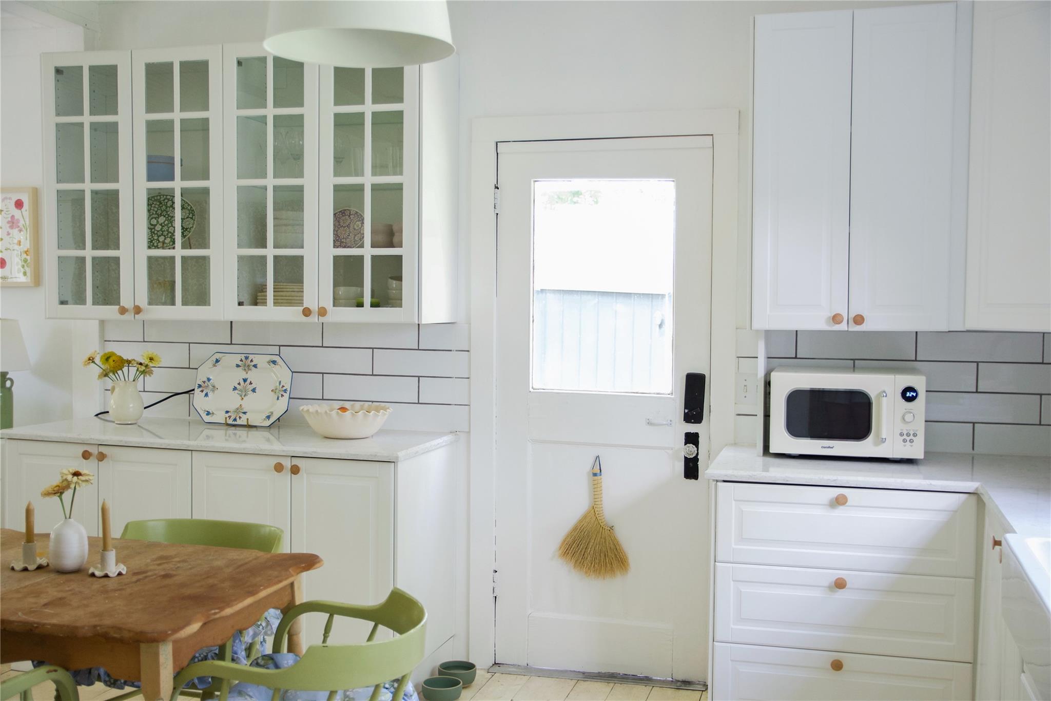 306 5th Ave, Smithville, TX 78957