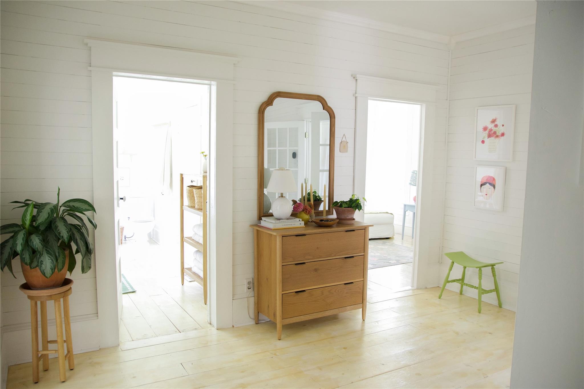 306 5th Ave, Smithville, TX 78957