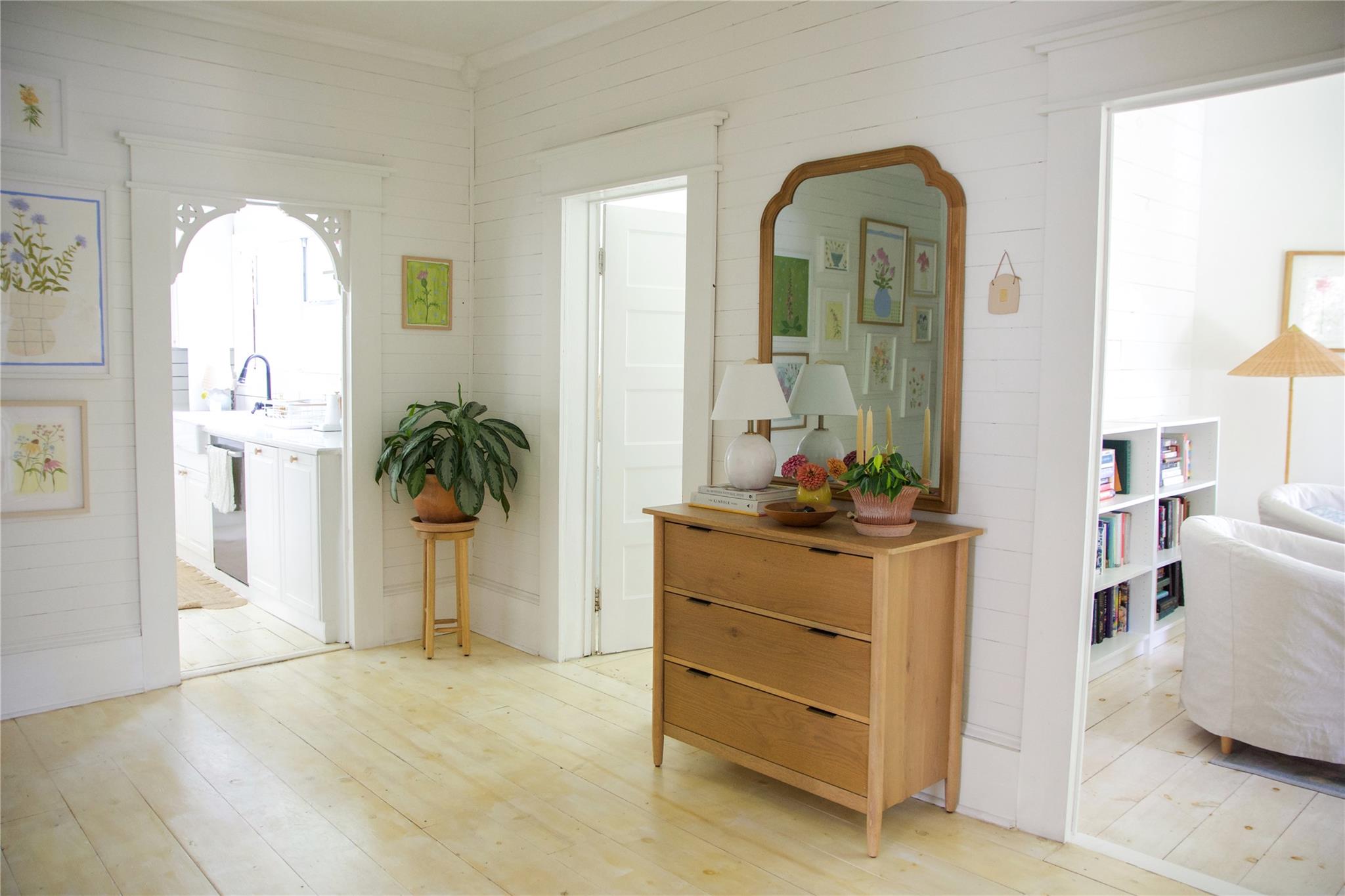 306 5th Ave, Smithville, TX 78957