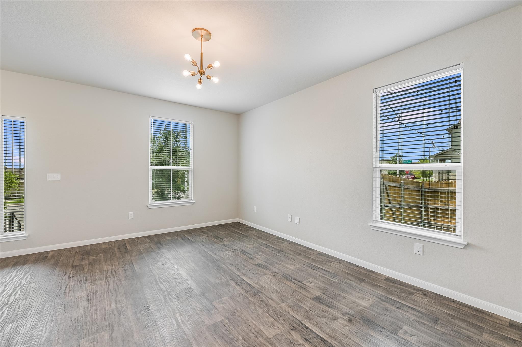 2200 Arborside Dr, Austin, TX 78754