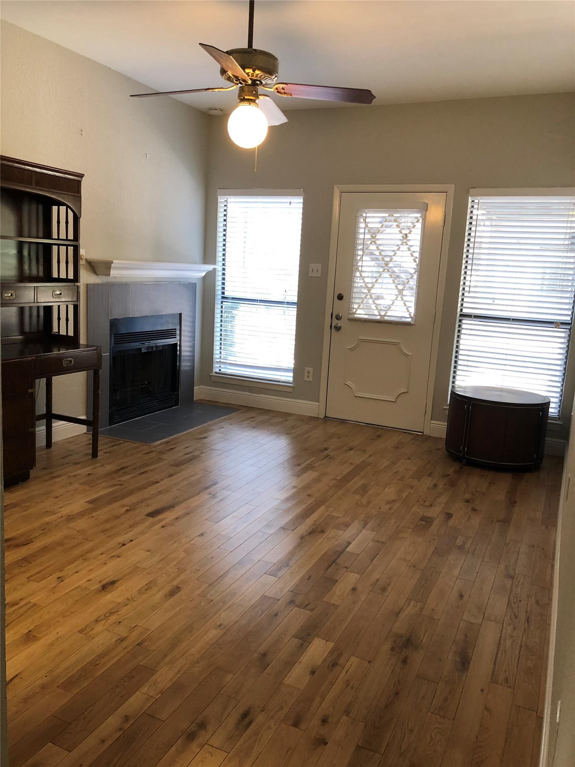 806 W 24th St # 123, Austin, TX 78705