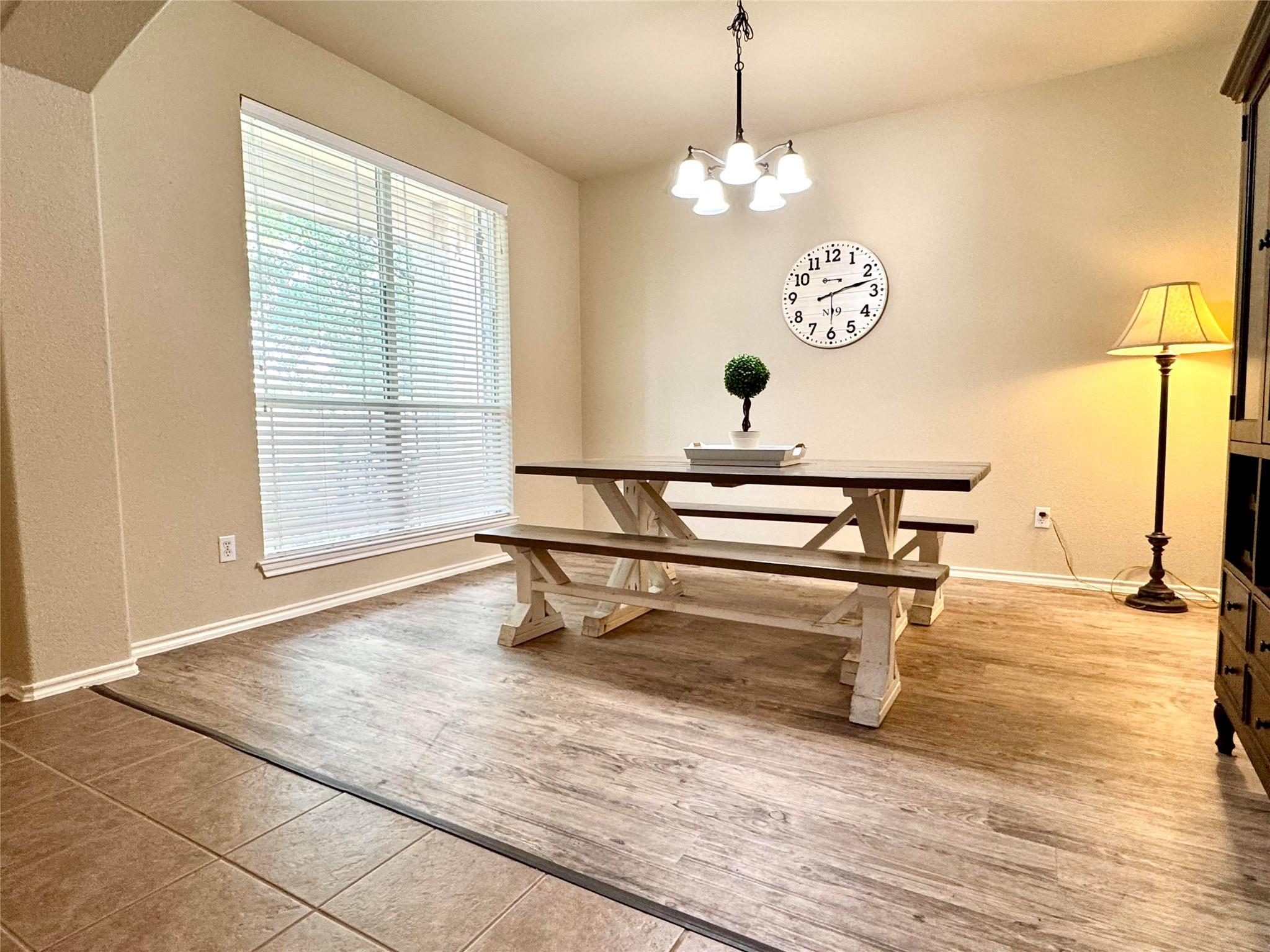 73 White Magnolia Cir, Austin, TX 78734