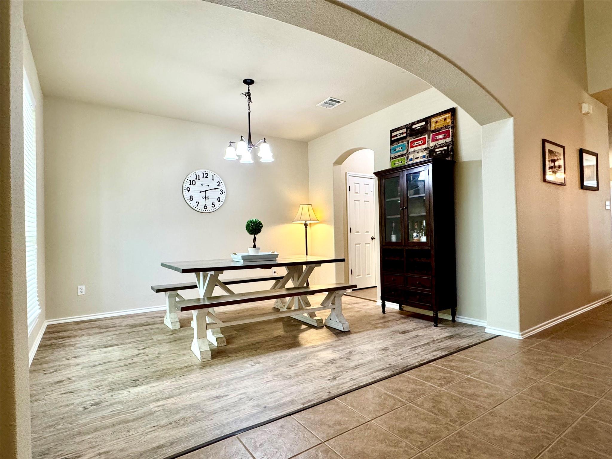 73 White Magnolia Cir, Austin, TX 78734