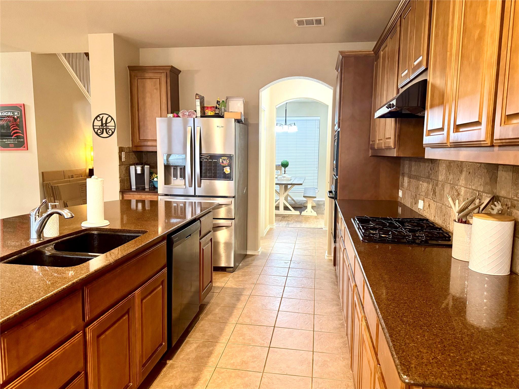 73 White Magnolia Cir, Austin, TX 78734