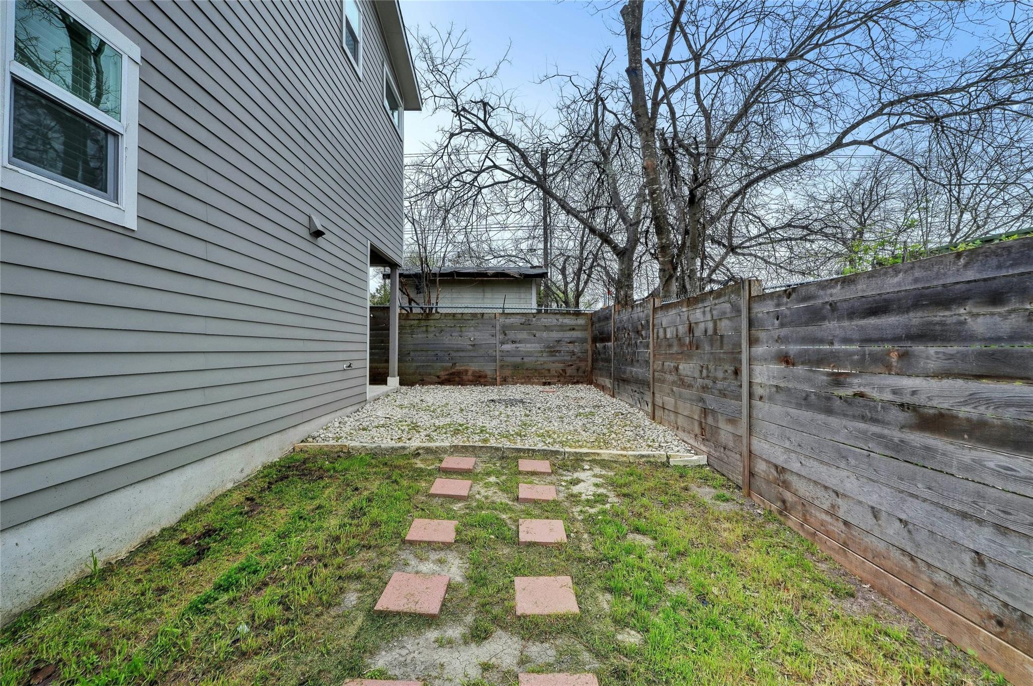 6902 Carver Ave # B, Austin, TX 78752