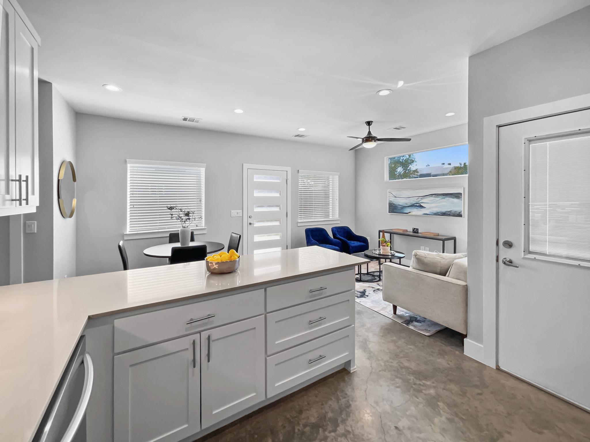 6902 Carver Ave # B, Austin, TX 78752