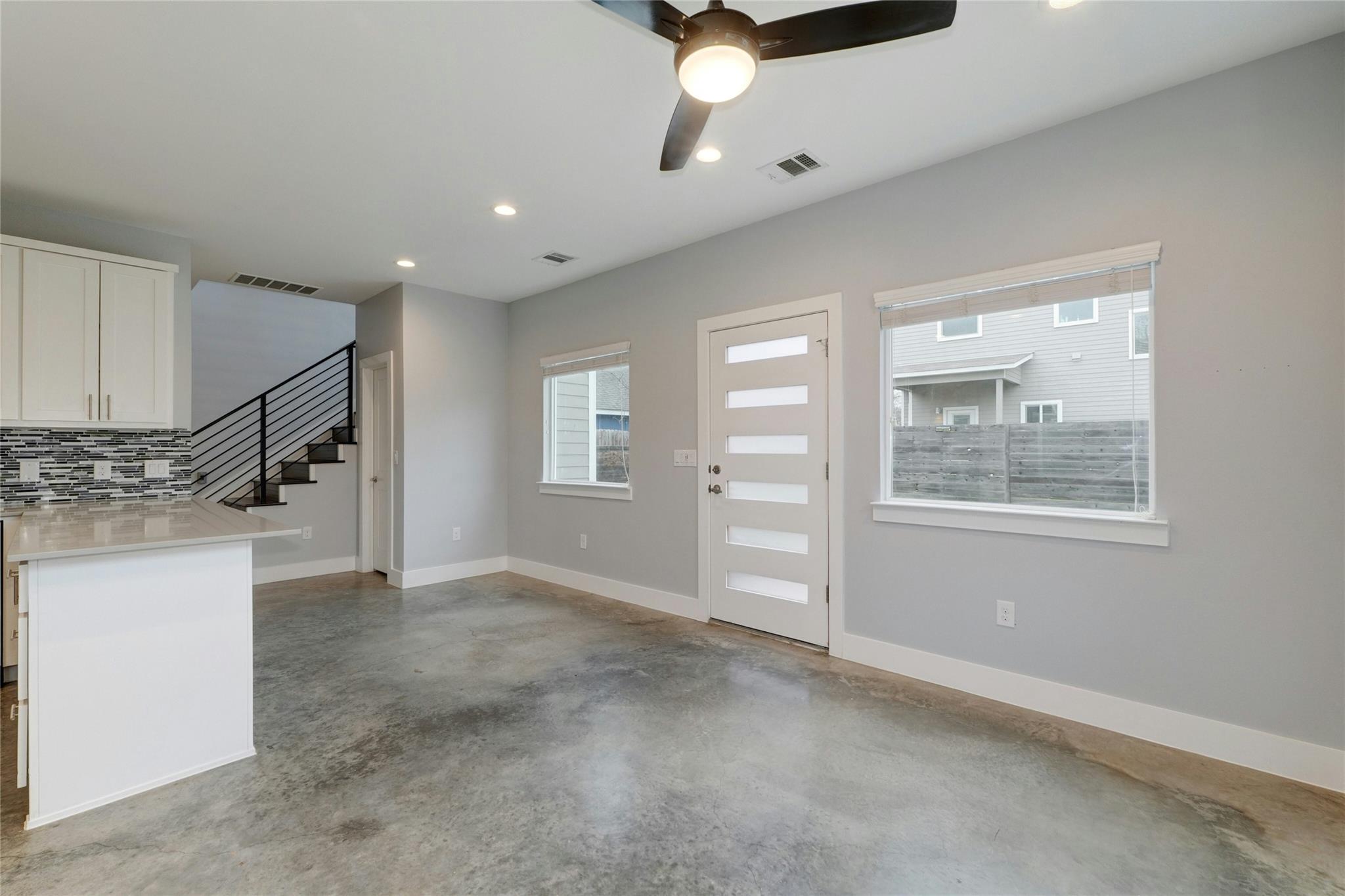 6902 Carver Ave # B, Austin, TX 78752